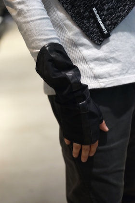 JULIUS [ Bending Glove ] Image Photograph!!!