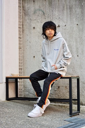 MINT CREW styling.
