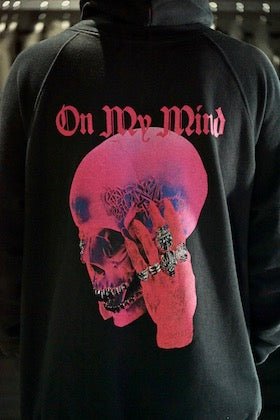 CAVIALE [ Limited Pink Skull Hoodie ]