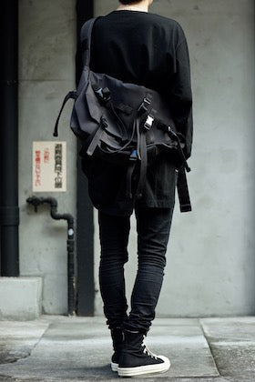 The Viridi-anne 19S/S [ macromauro collaboration Messenger bag ]