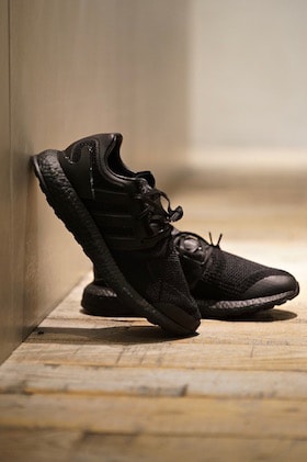 Y-3 PureBoost [black] 9/15 Simultaneous Release