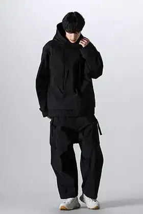 ACRONYM x The Viridi-anne brand mix techwear coordination!