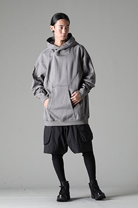 JULIUS & DEVOA 2023-24AW Seam-Designed Hoodie Styling