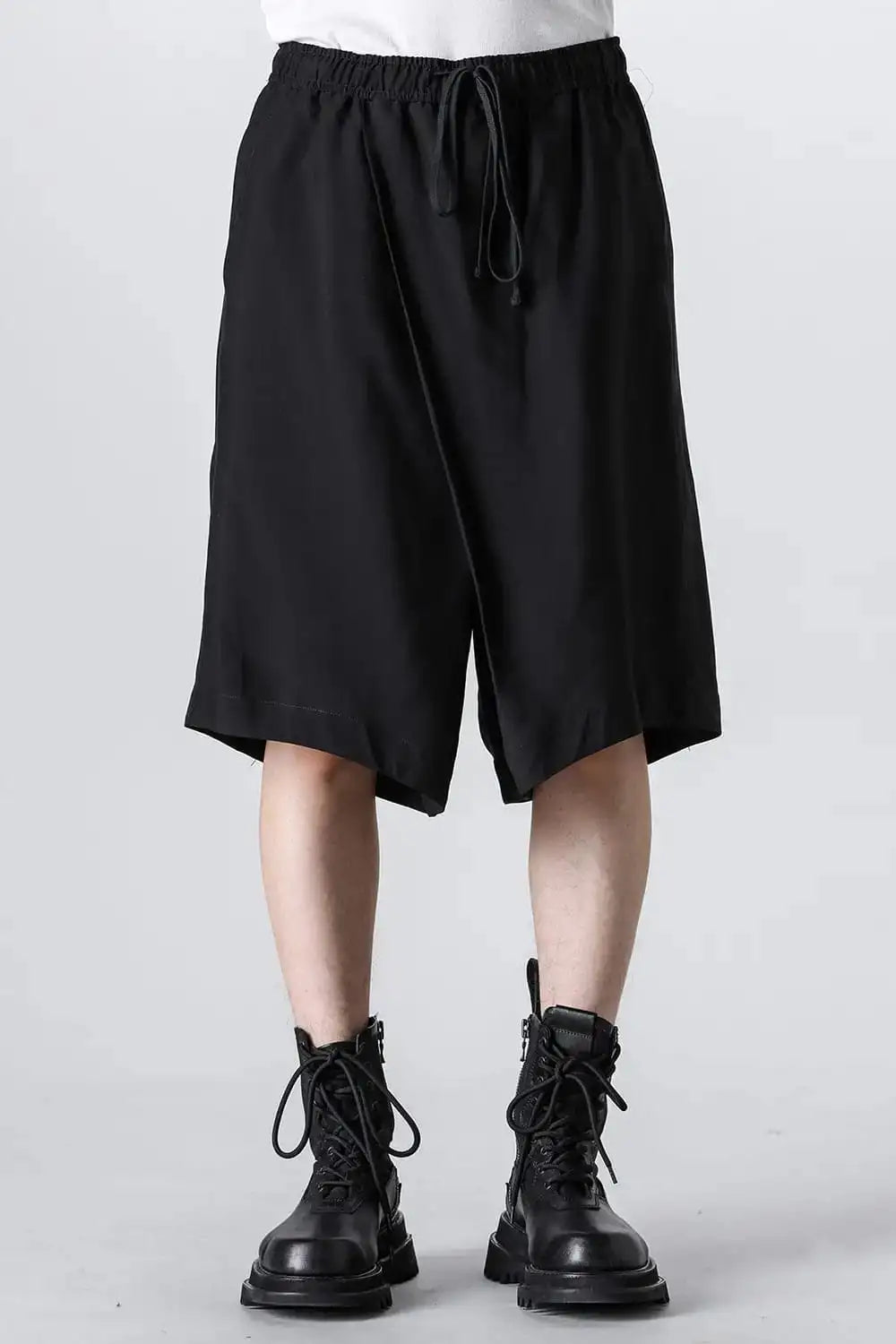 JULIUS-24PF-867PAM10-Black-Size2-70%-20240616