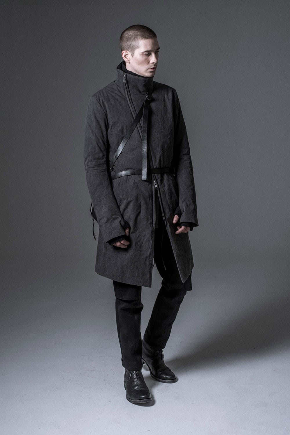 Heavy cotton jersey cropped cargo pants