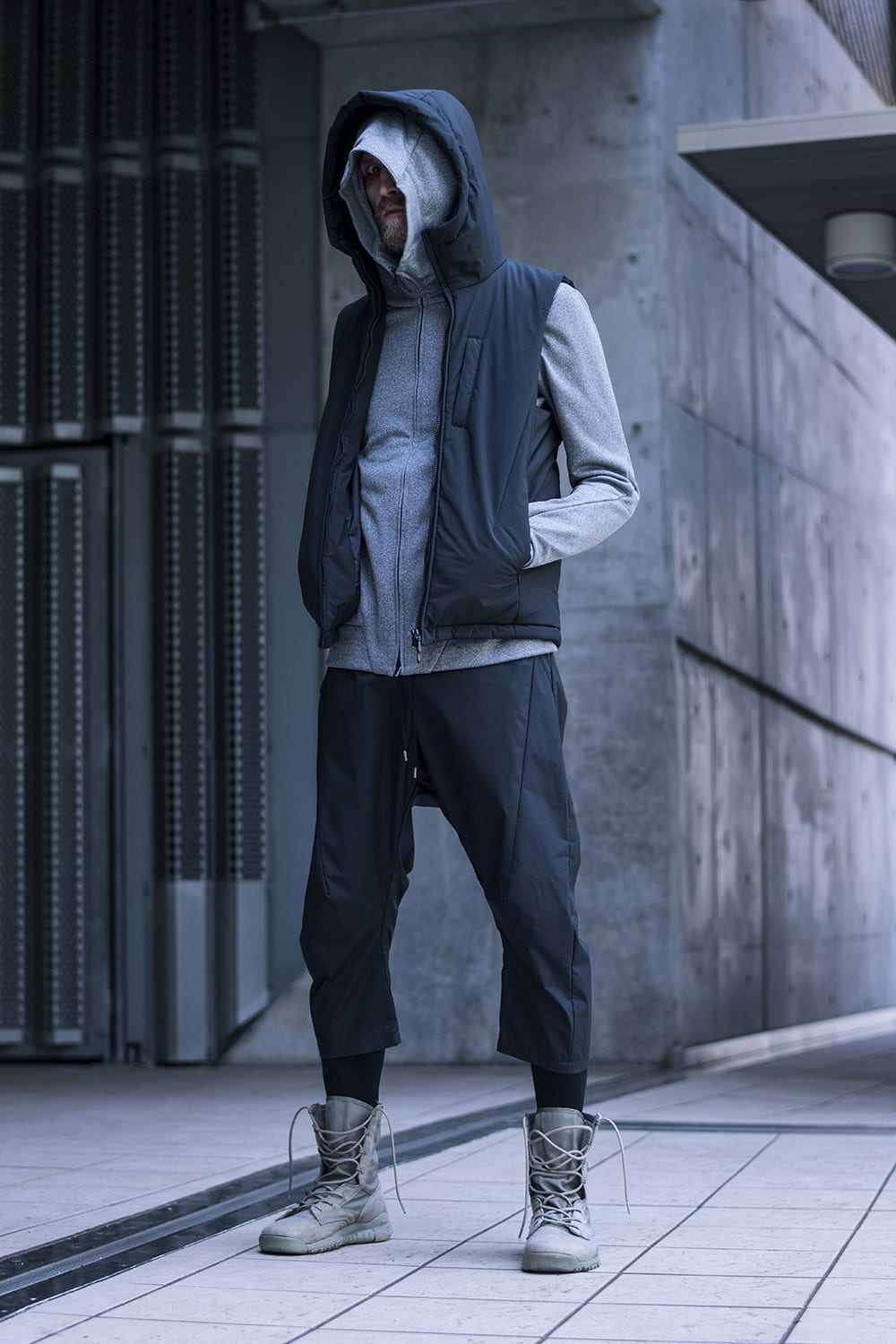 ZIP UP VACUUM NECK PARKA T.GRAY