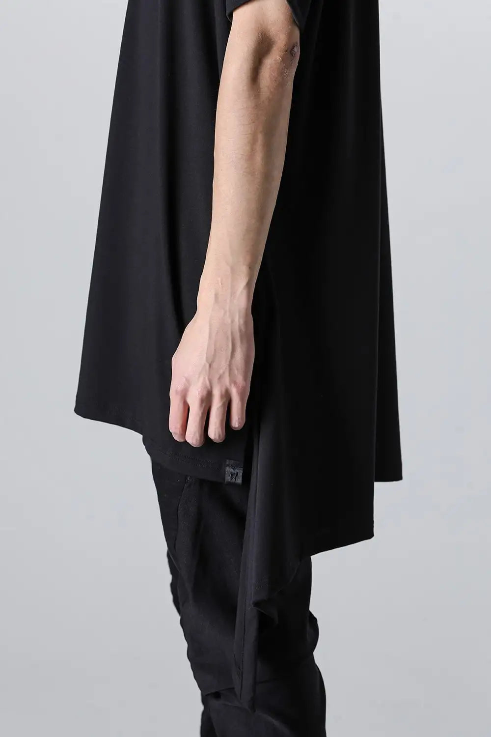 Flare V-Neck T-Shirt