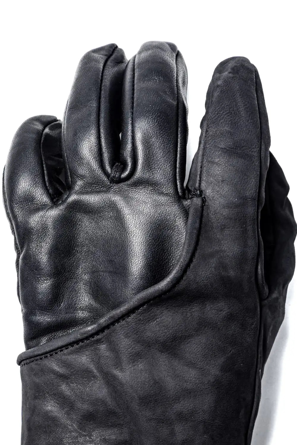 The Viridi-anne x D.HYGEN Collaboration Horse Leather Layered Gloves