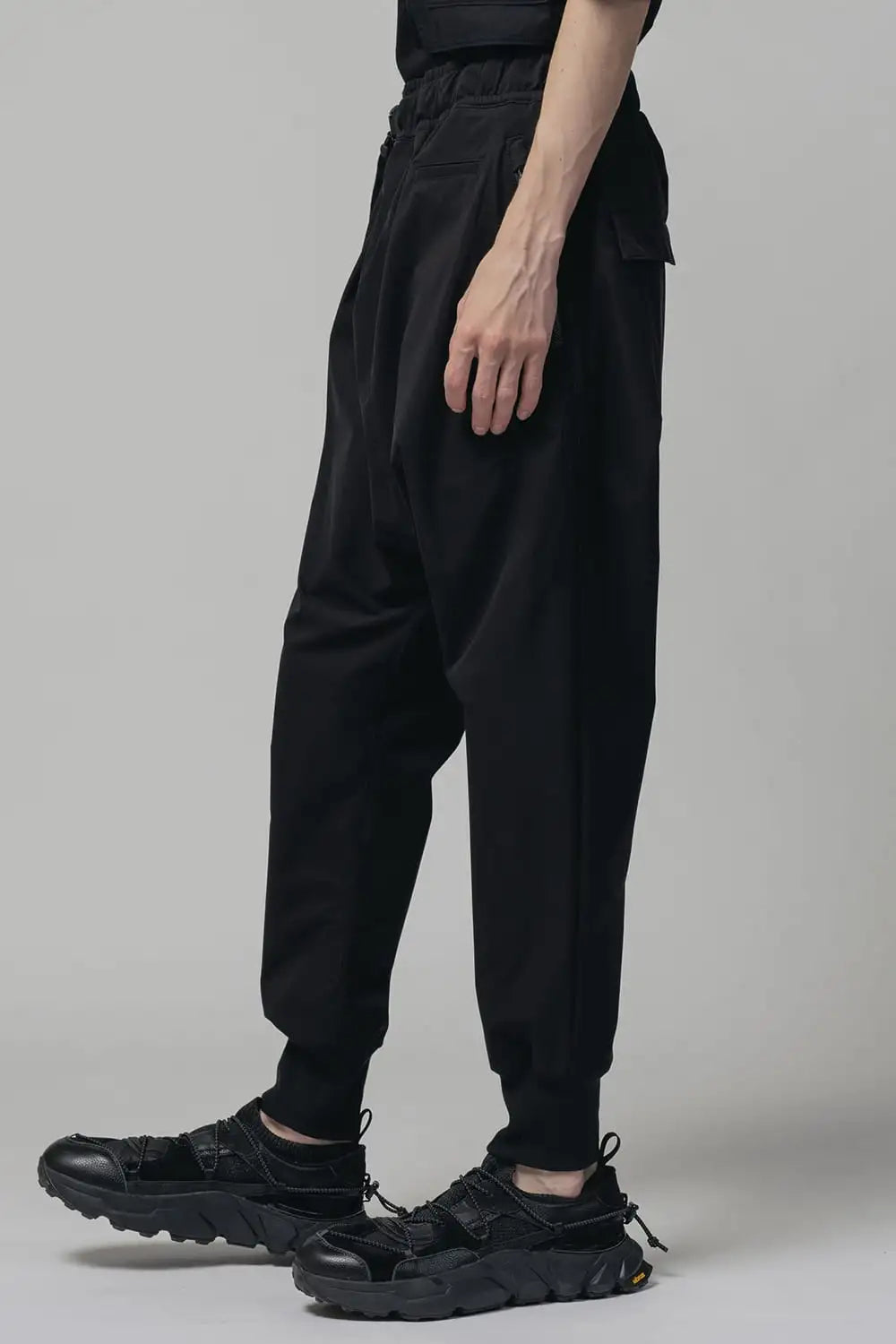 Water-Repellent Ribed Pants  Black