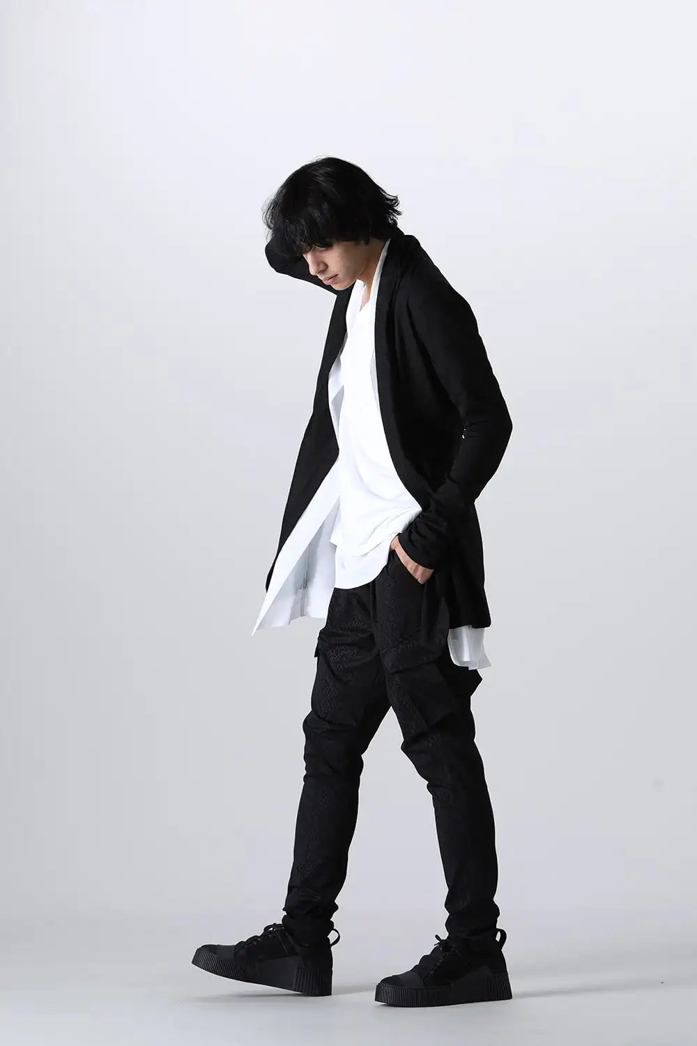 Layered Shawl Cardigan Black＆White