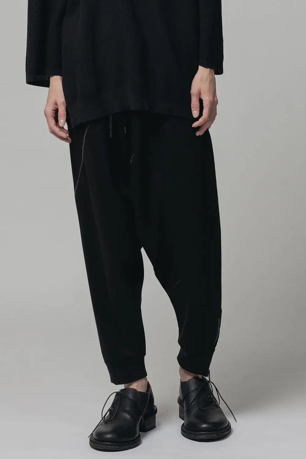 Sweat Drop-Crotch Pants  Black