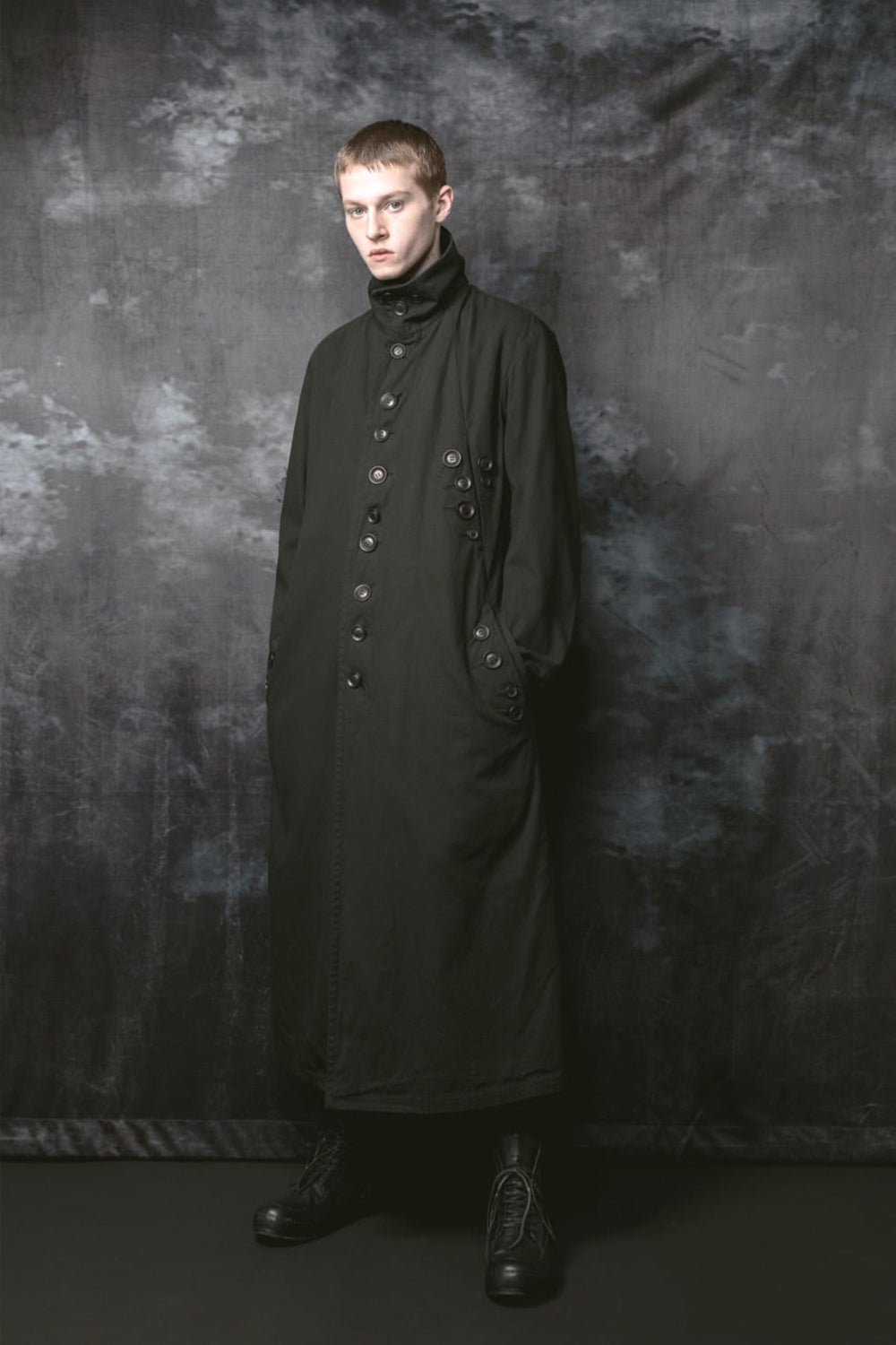 MULTI BUTTONS COAT