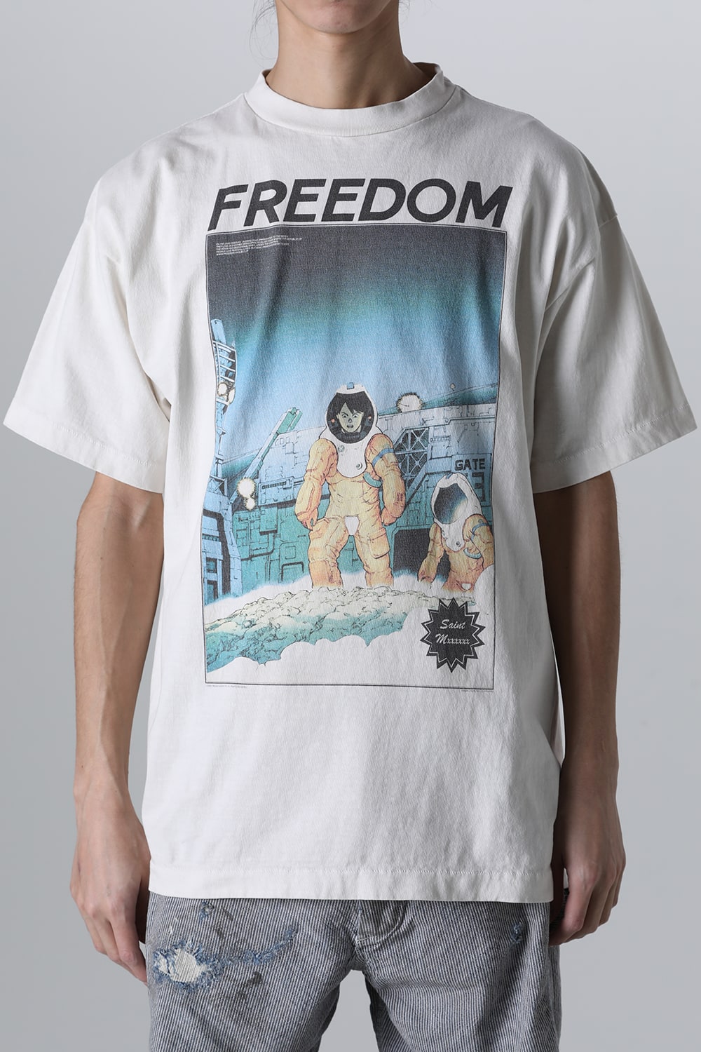 FREEDOM × SAINT Mxxxxxx ASTRO Short sleeve T-shirt