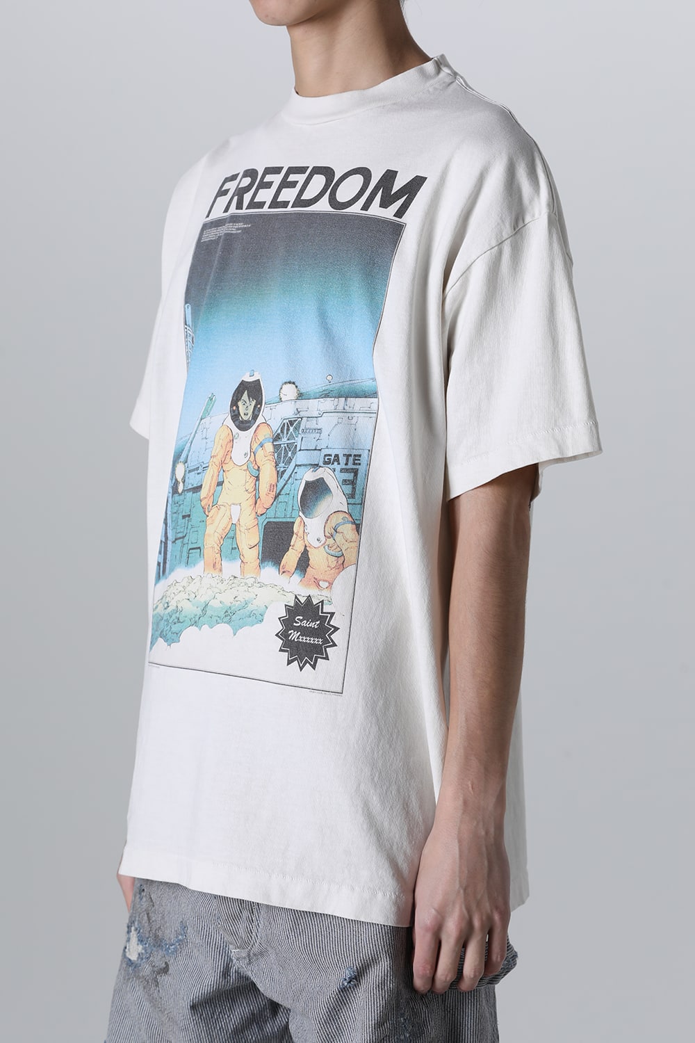 FREEDOM × SAINT Mxxxxxx ASTRO Short sleeve T-shirt