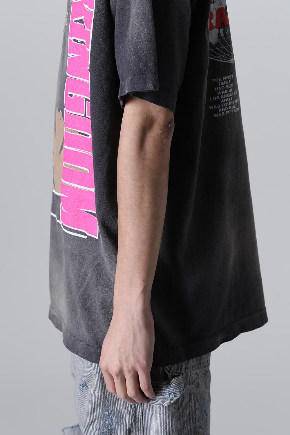 LASTMAN × SAINT Mxxxxxx ST KINGDOM Short sleeve T-shirt