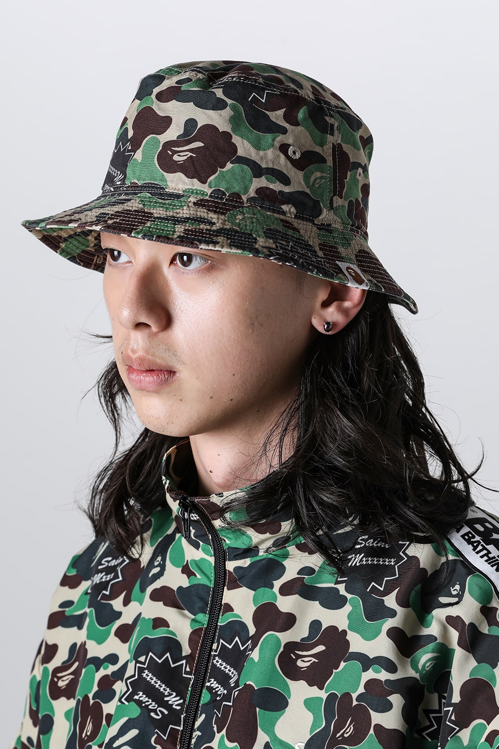 A BATHING APE® × SAINT Mxxxxxx Bucket Hat