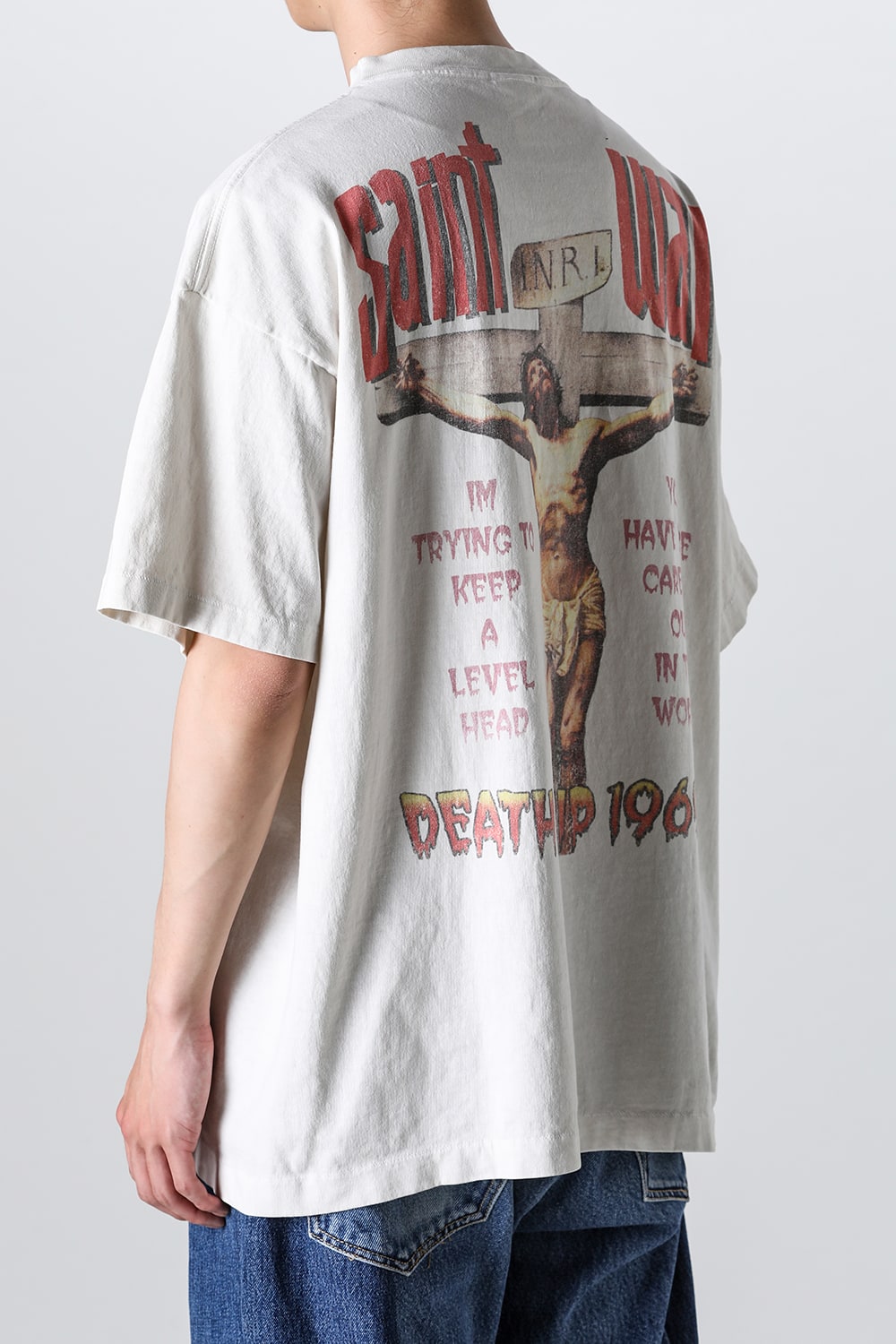 SAINT WAR Short sleeve T-shirt