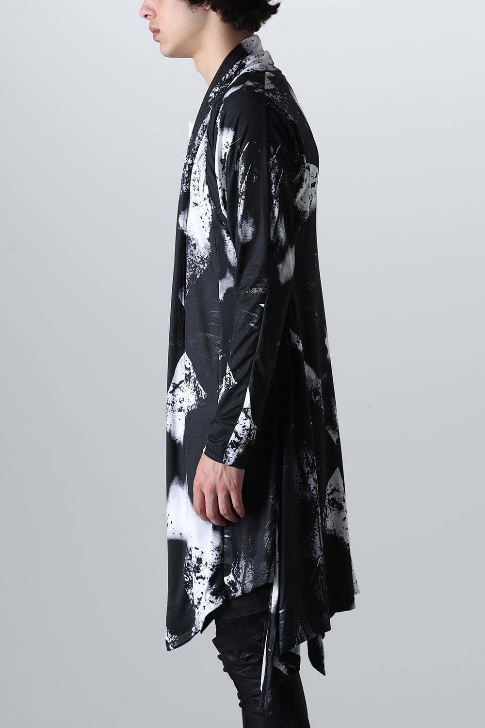 Shadow Butterfly BEATEN Dolman Cardigan