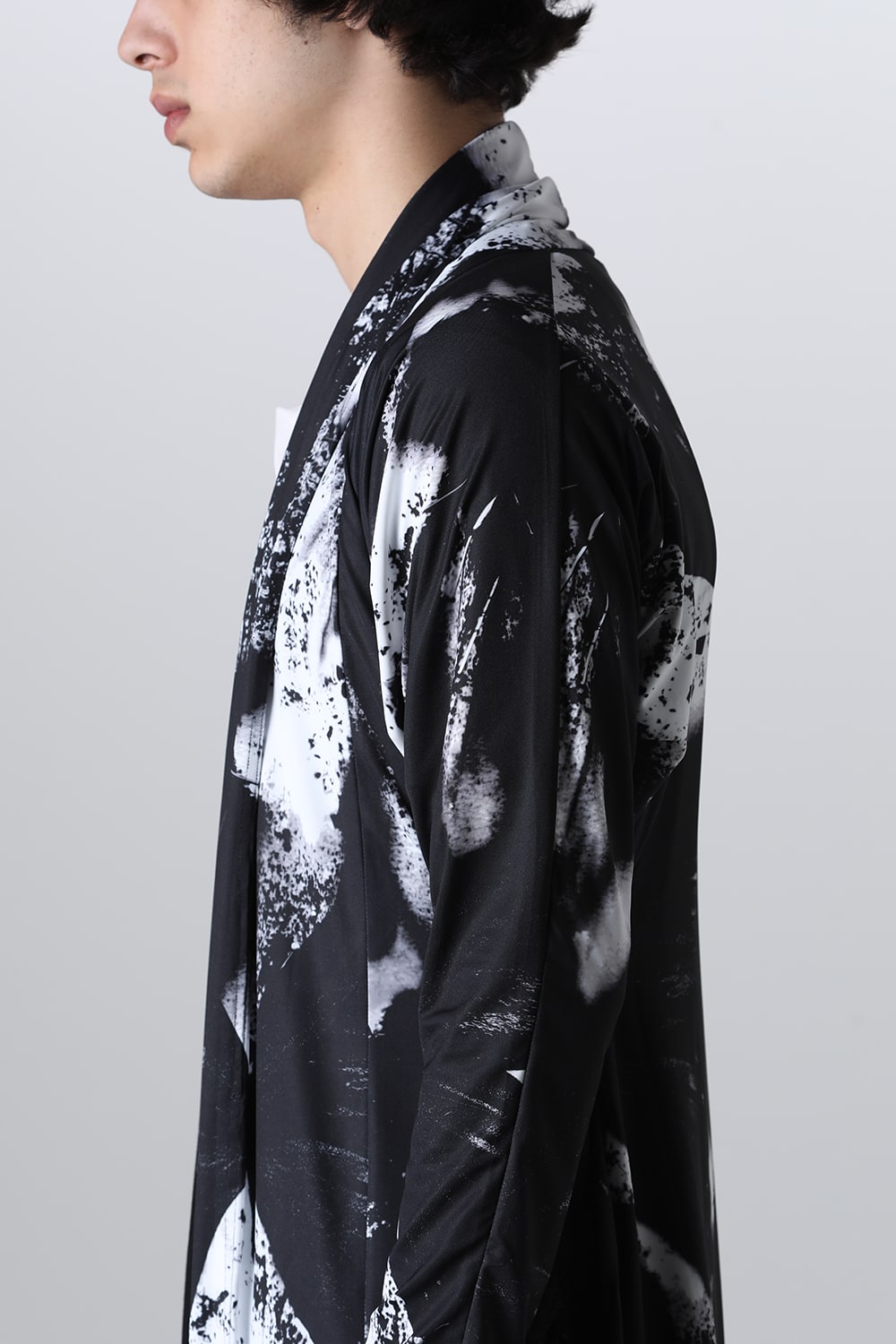 Shadow Butterfly BEATEN Dolman Cardigan