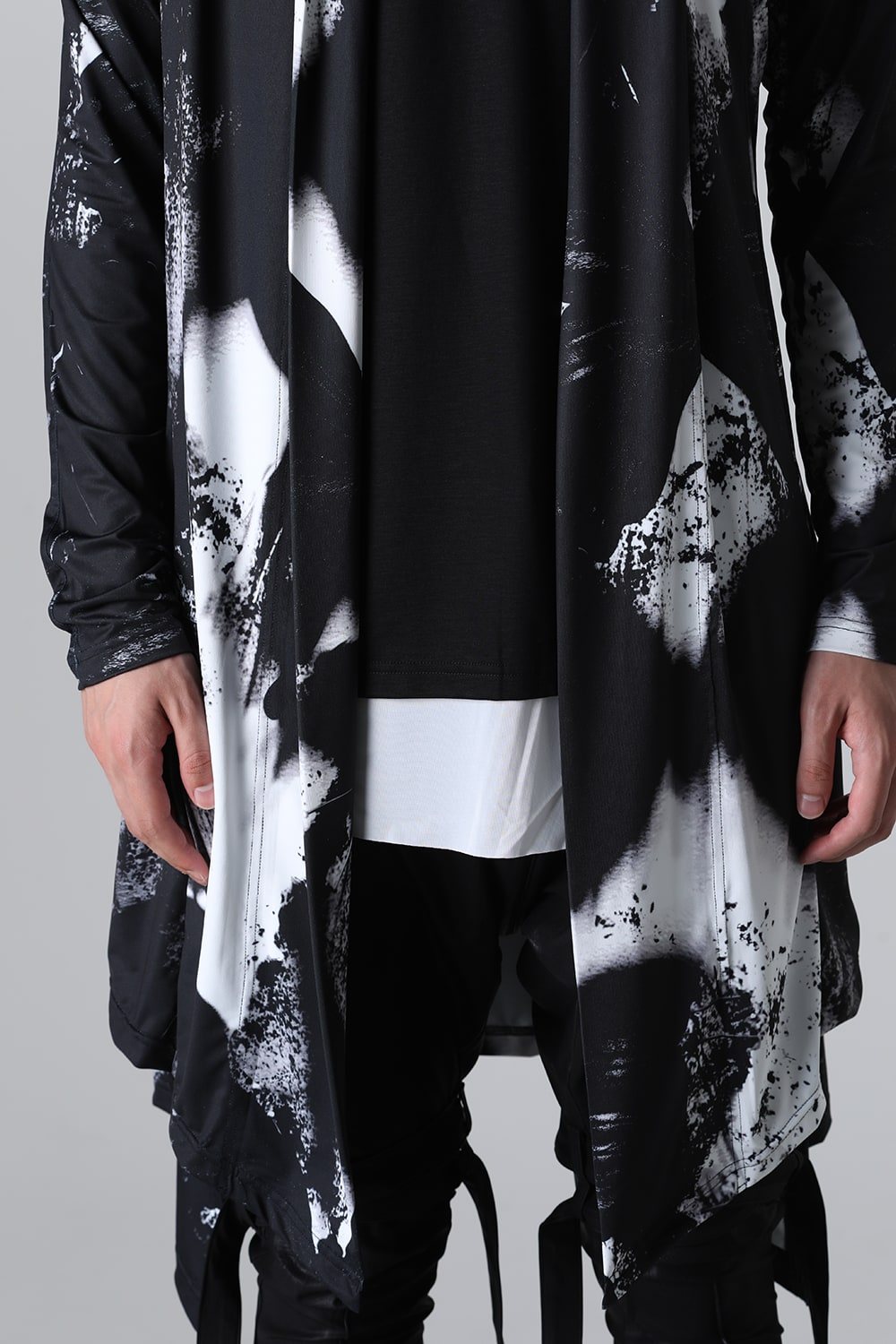 Shadow Butterfly BEATEN Dolman Cardigan