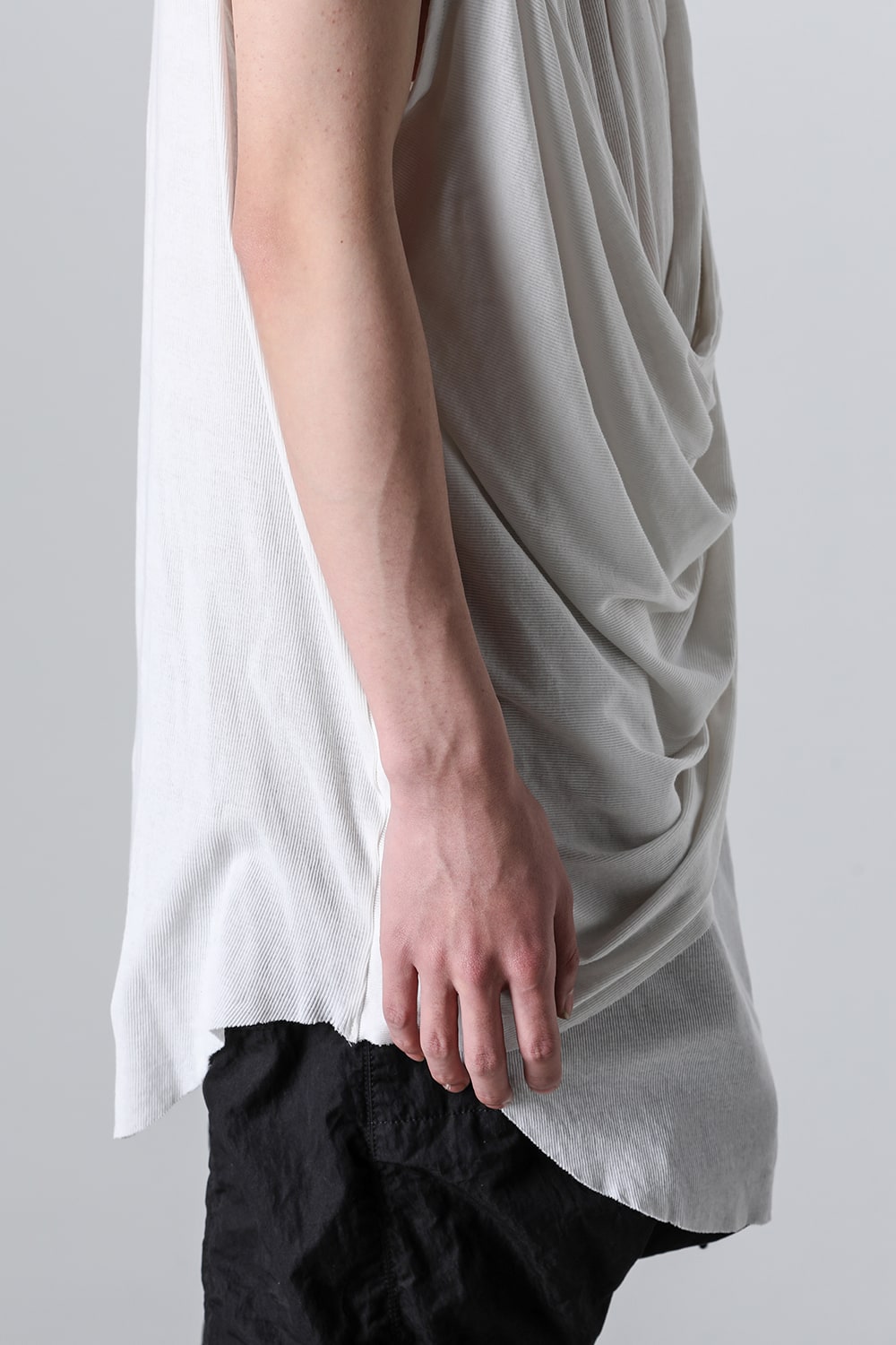 Cotton Rib Sleeveless Drape Cut & Sewn