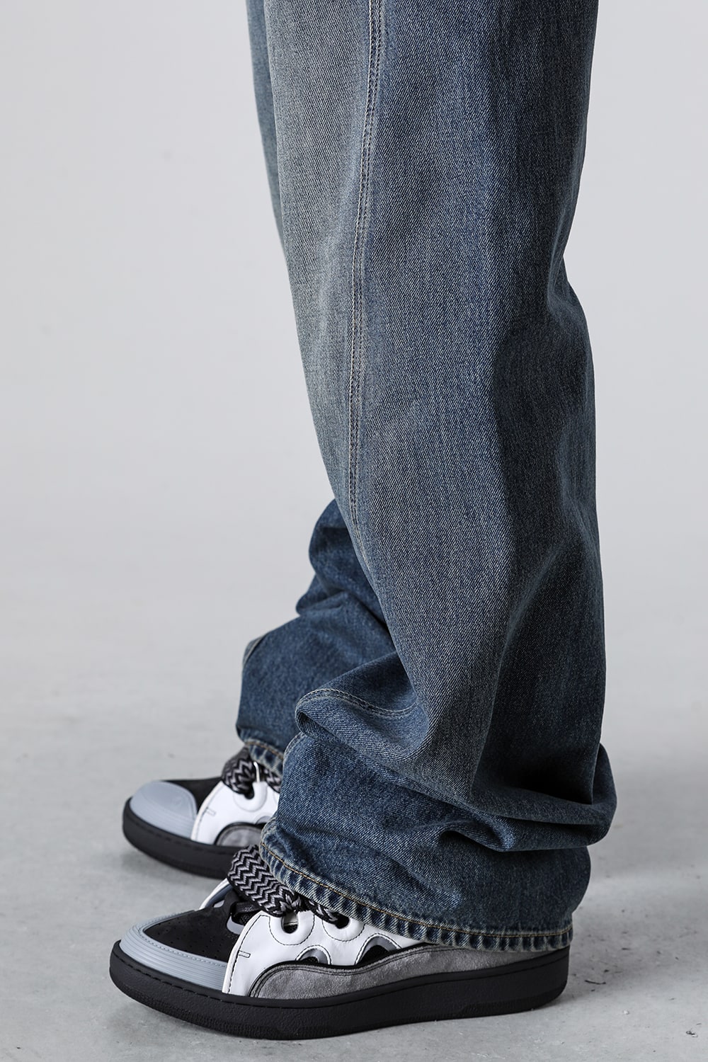 Baggy Twisted Denim Pants