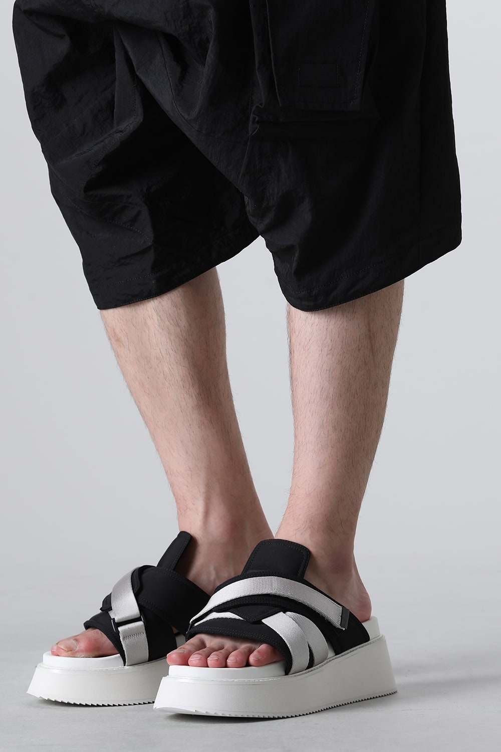 Velcro Sandal Black/White