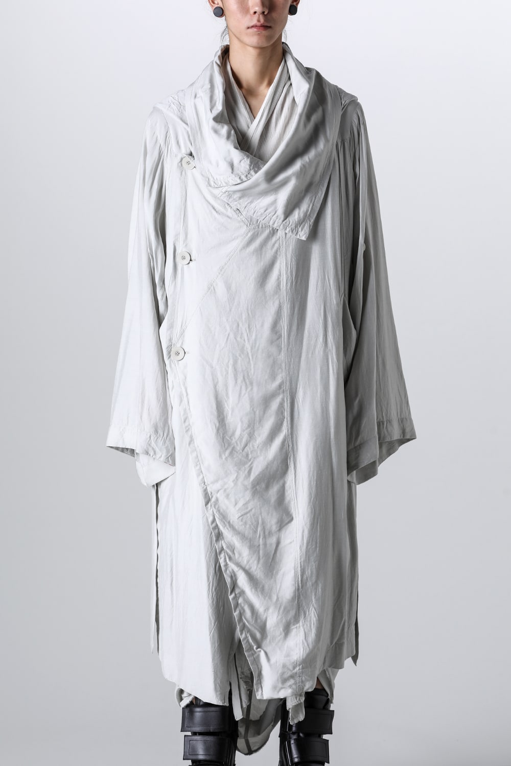 Silk / Bambooo Cloth Hooded Robe