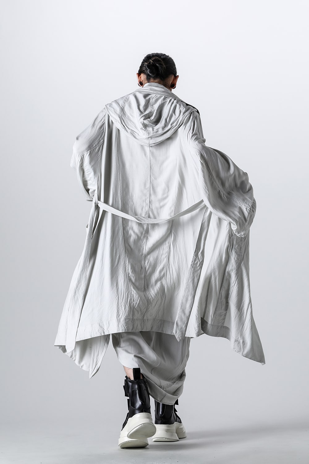 Silk / Bambooo Cloth Hooded Robe