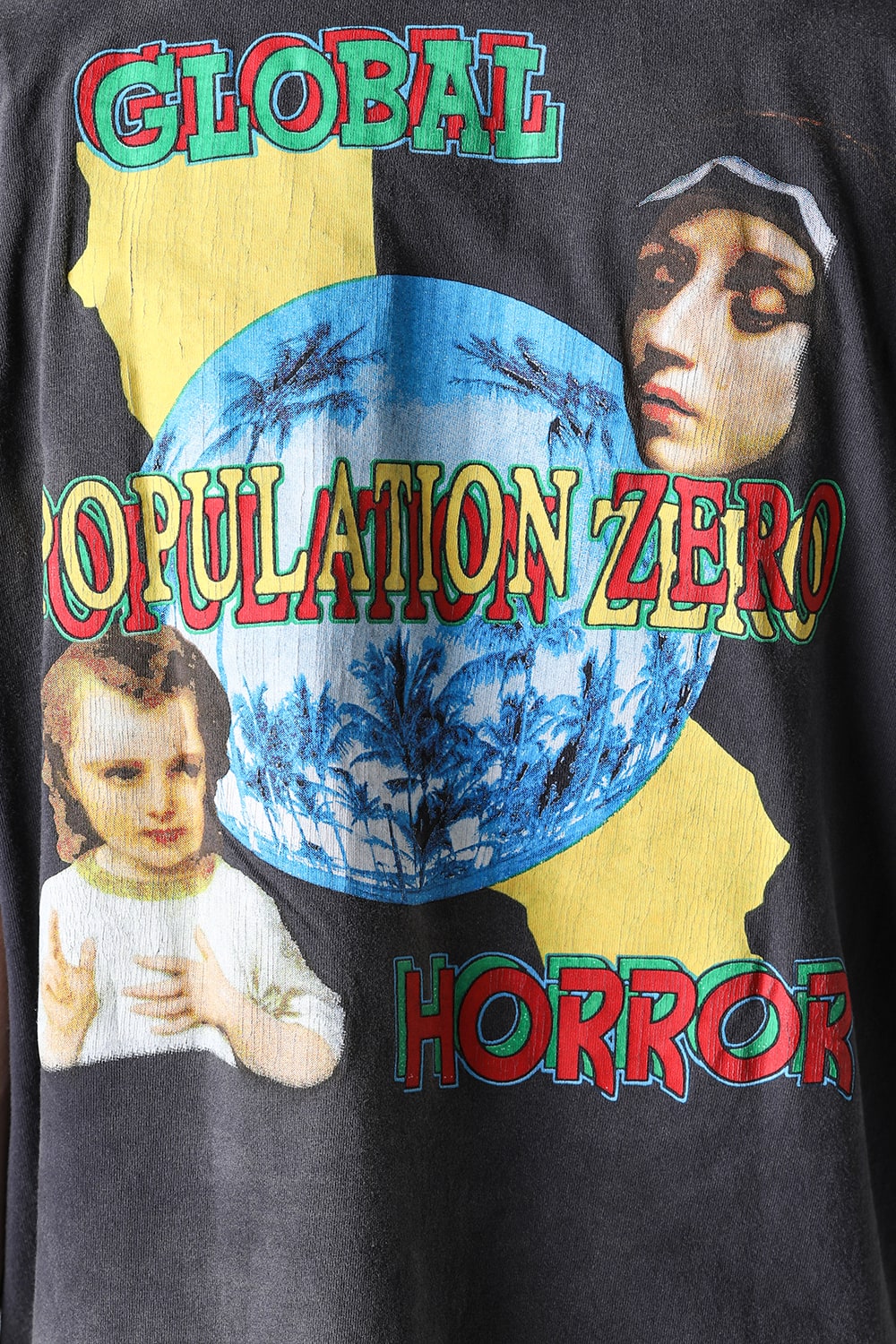 ON EARTH Short sleeve T-shirt