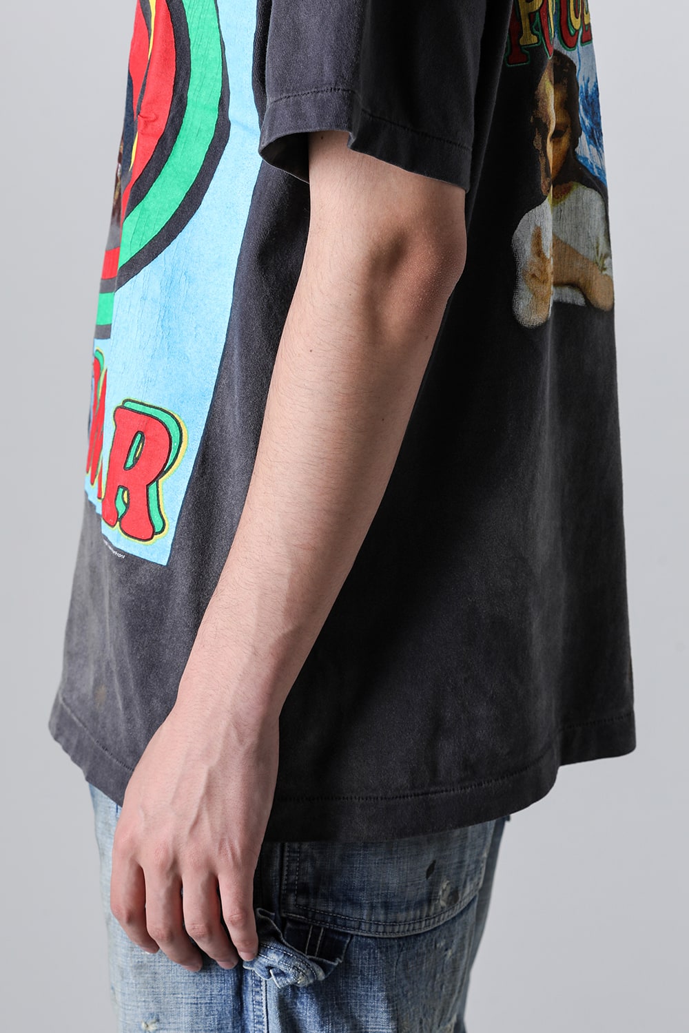 ON EARTH Short sleeve T-shirt