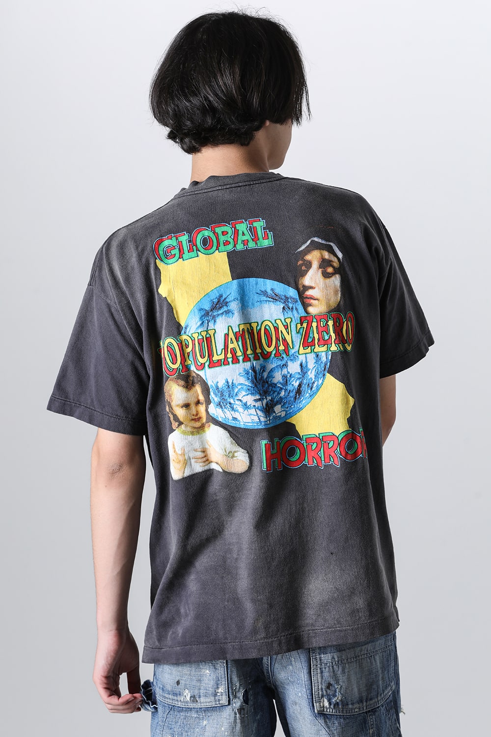 ON EARTH Short sleeve T-shirt