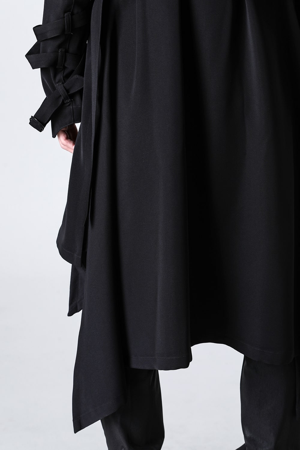 W-Satin Suede Belted Long Jacket Black