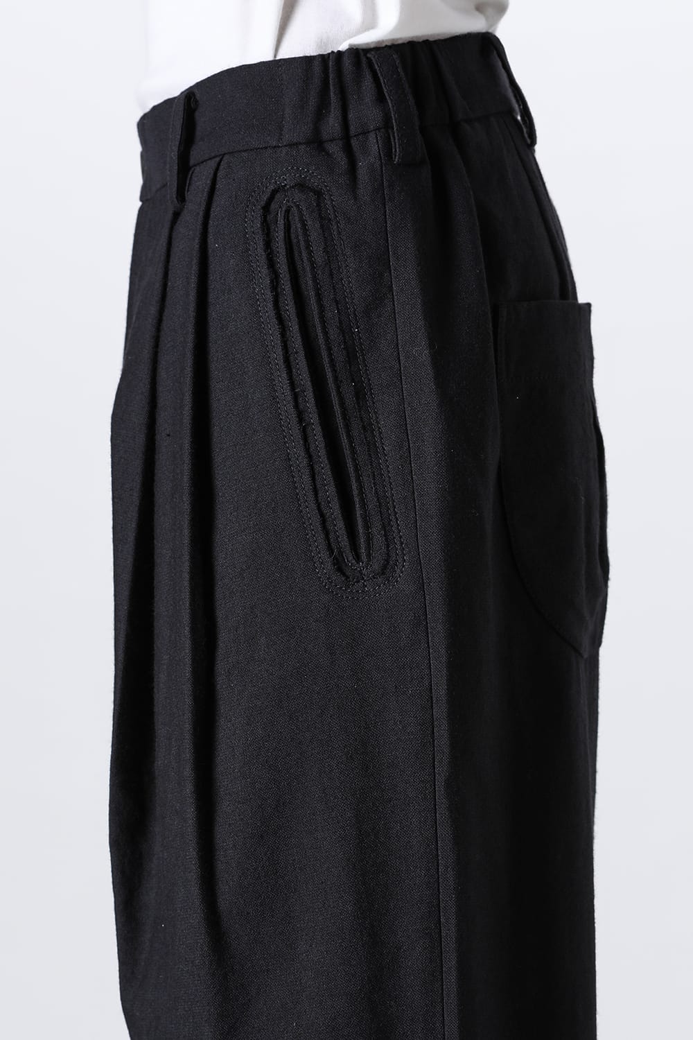 プリーテッド テーパード トラウザーズ