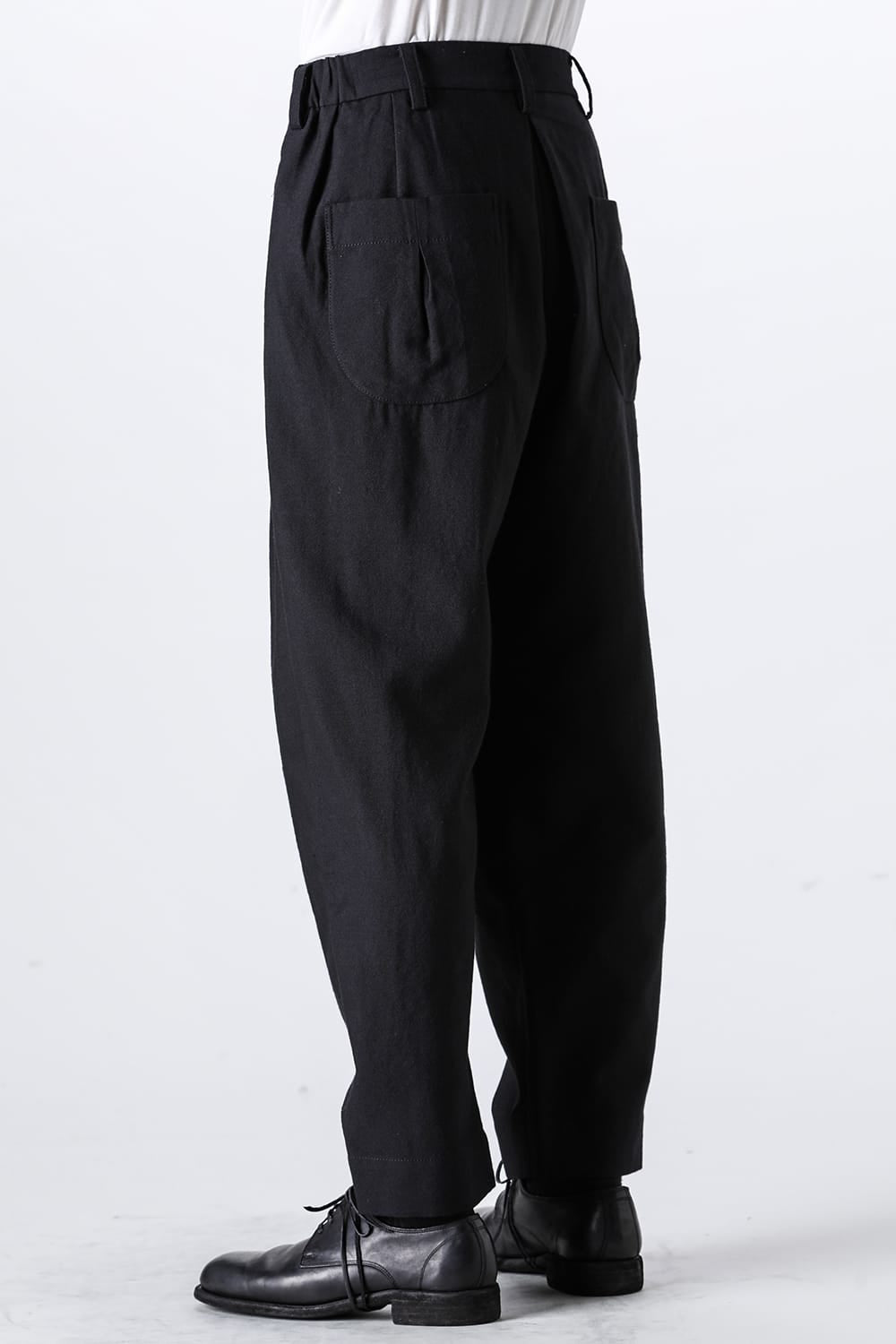 プリーテッド テーパード トラウザーズ