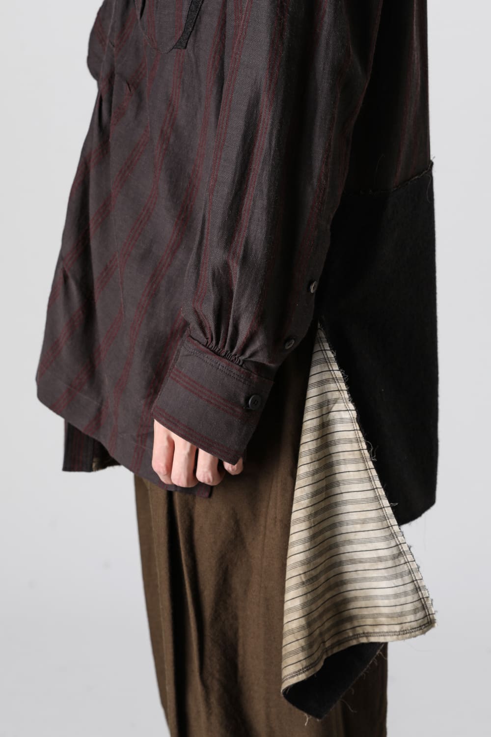 Asymmetric  Back Pleats Shirt