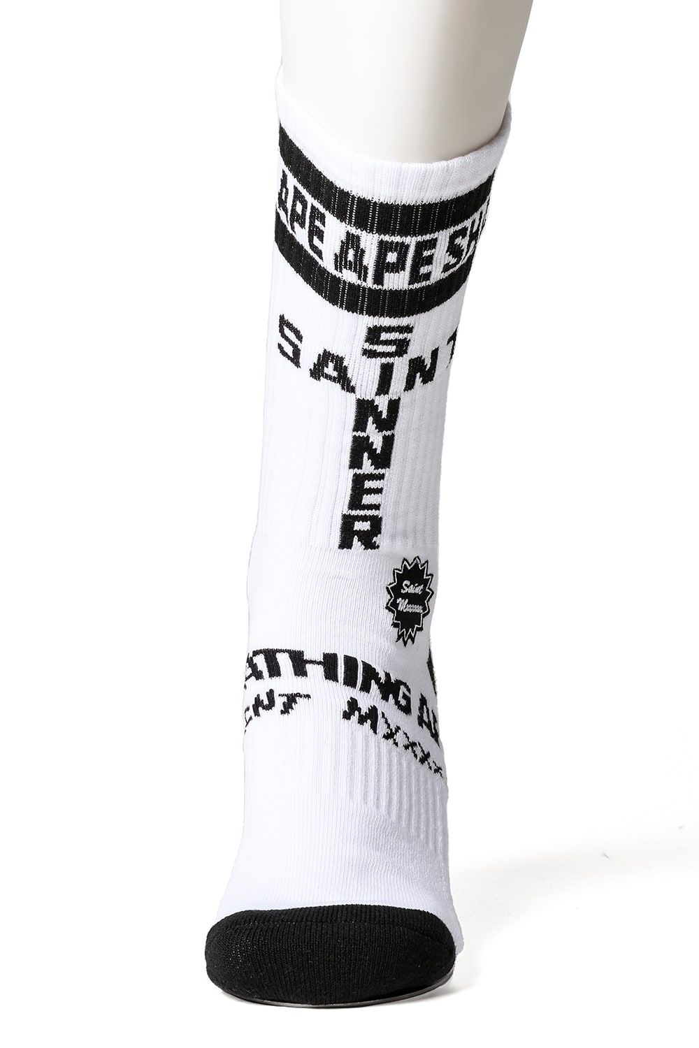 A BATHING APE® × SAINT Mxxxxxx Socks White