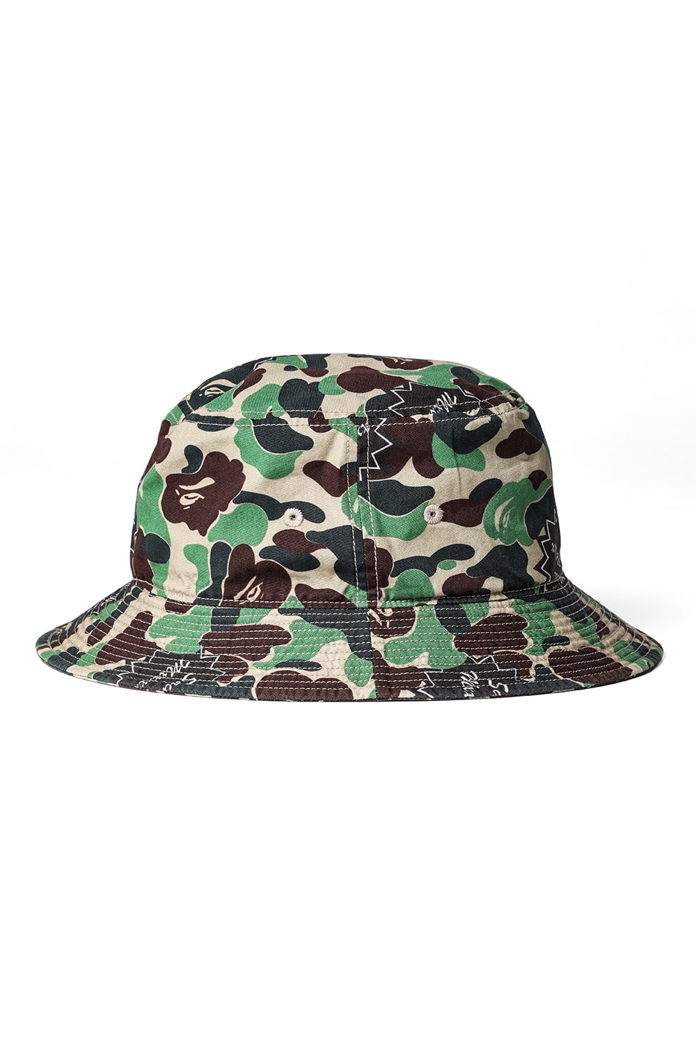 A BATHING APE® × SAINT Mxxxxxx Bucket Hat