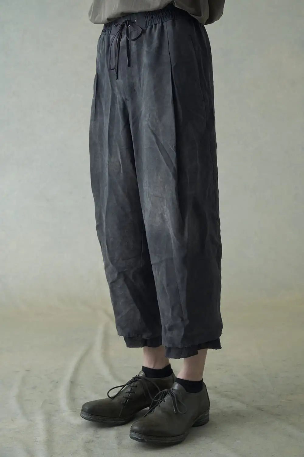 クロップドパンツ ハイツイストヴィスコース