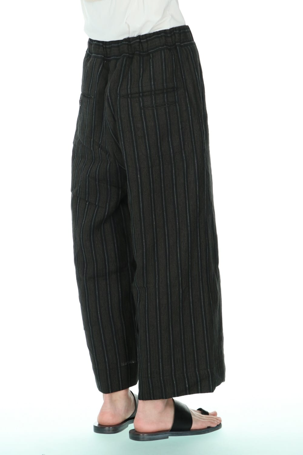 ドローストリング バギー クロップドパンツ