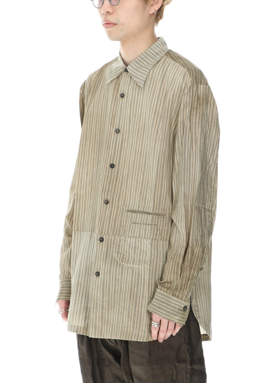 Curved hem Side slit Spread collar shirt Vintage White