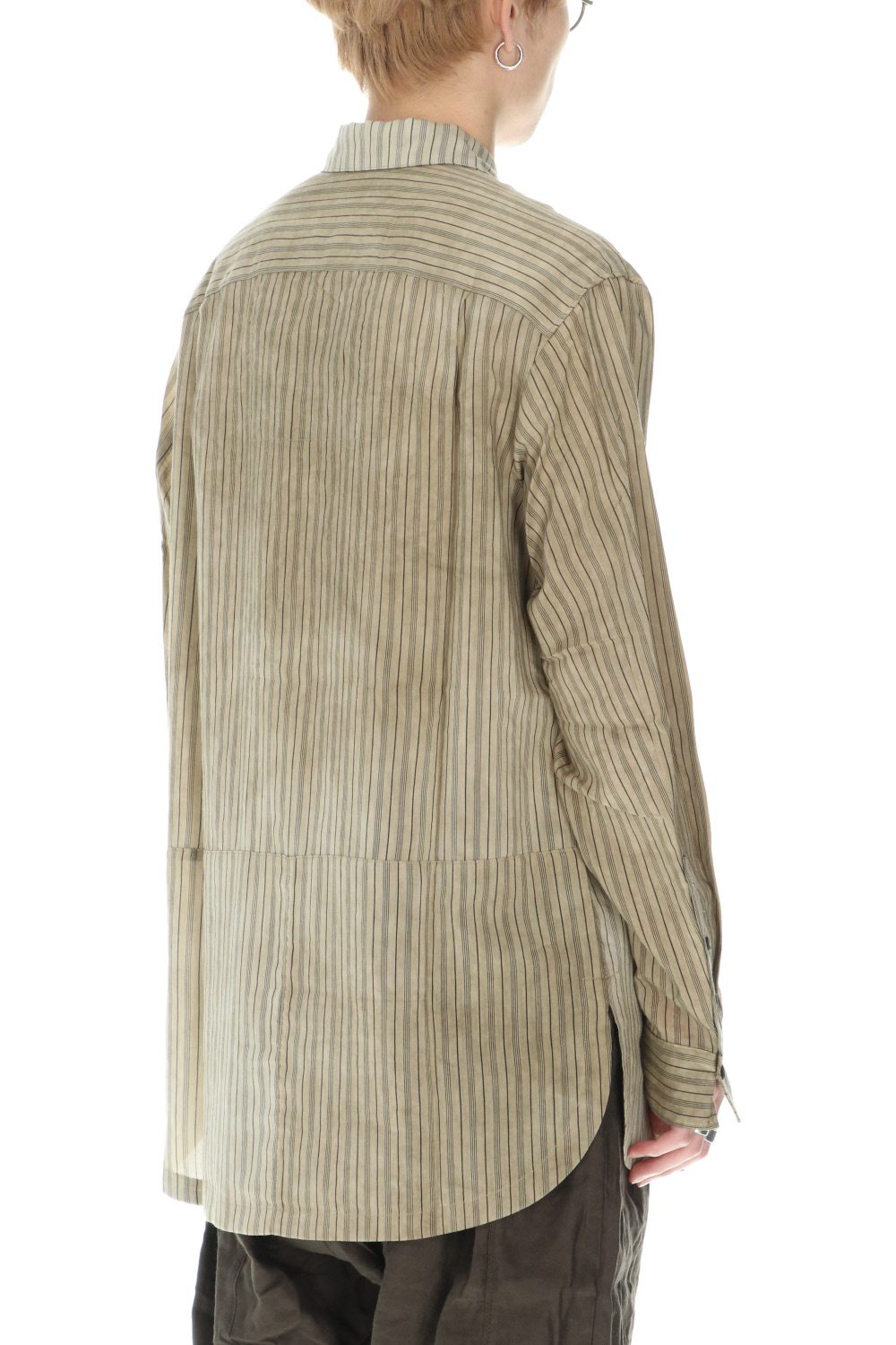 Curved hem Side slit Spread collar shirt Vintage White