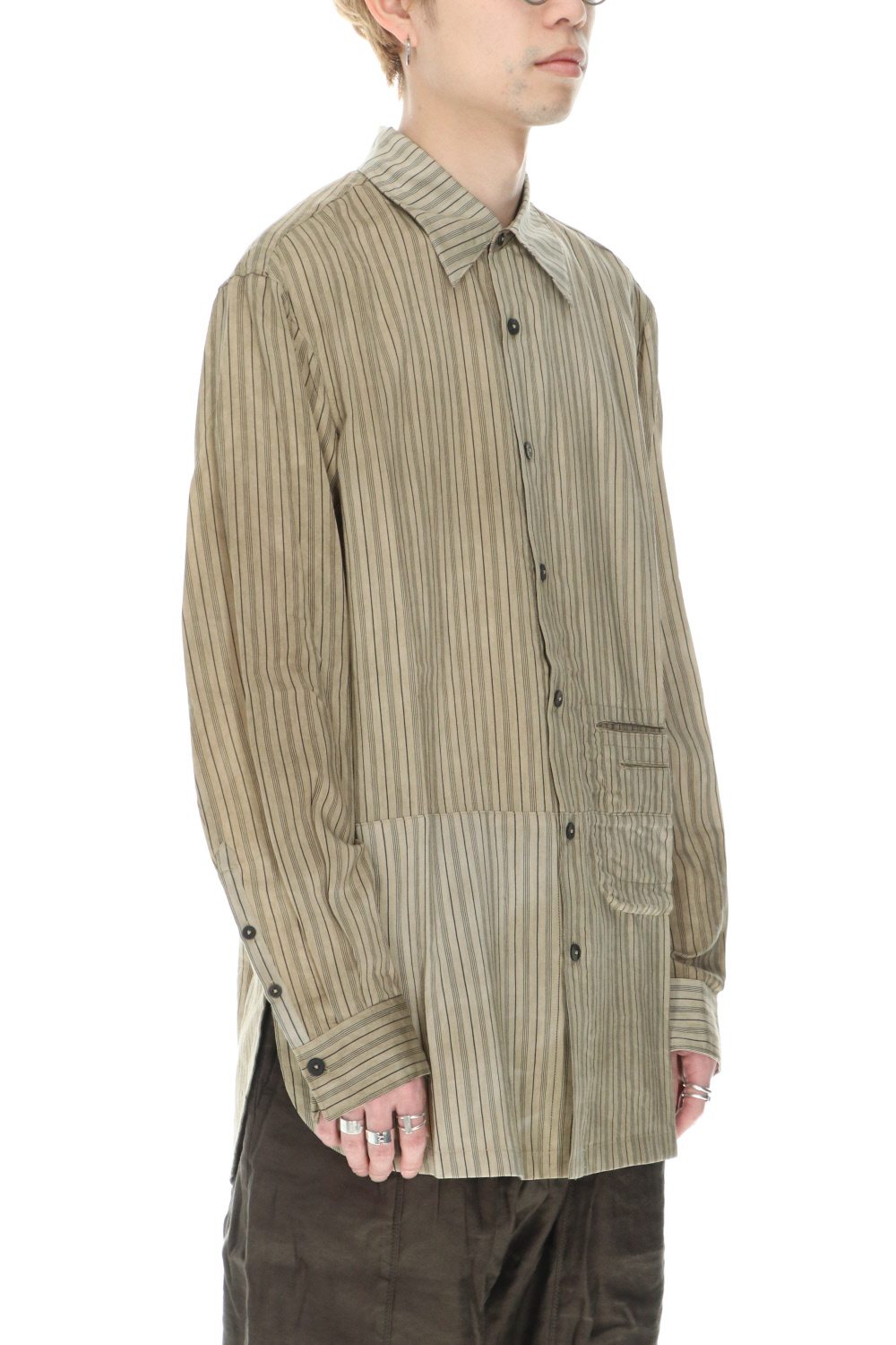 Curved hem Side slit Spread collar shirt Vintage White