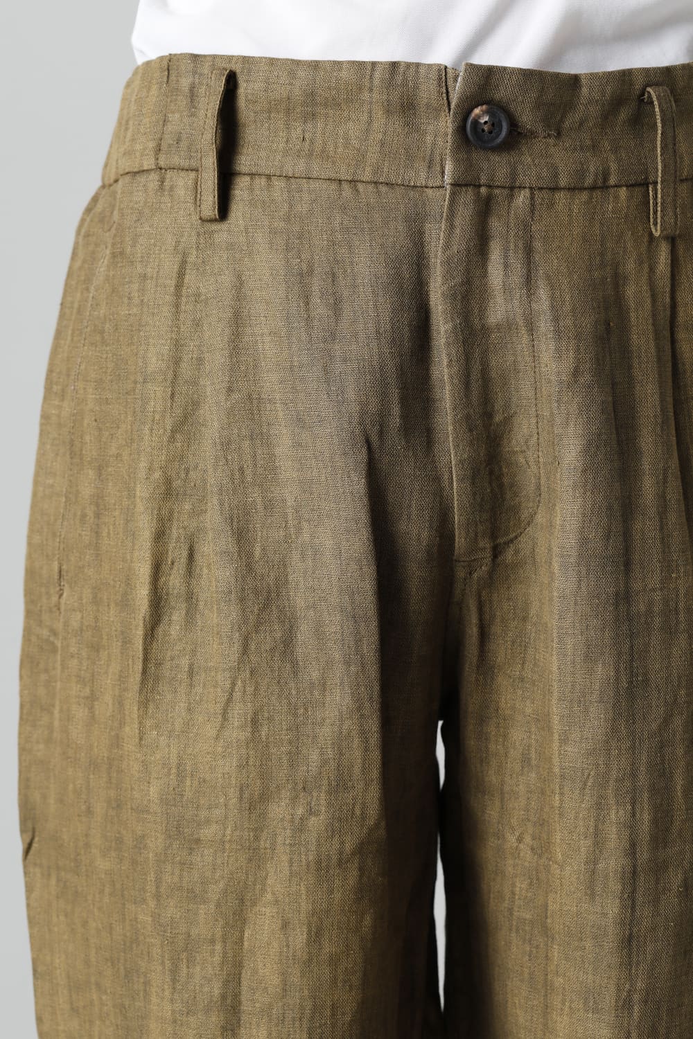 Cropped Tapered Cut Trousers