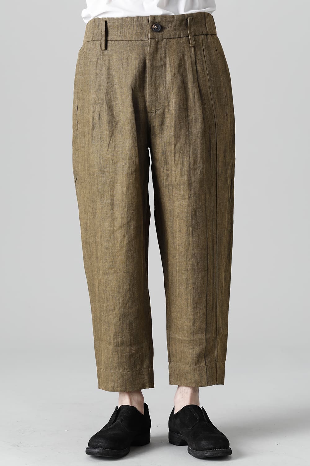Cropped Tapered Cut Trousers