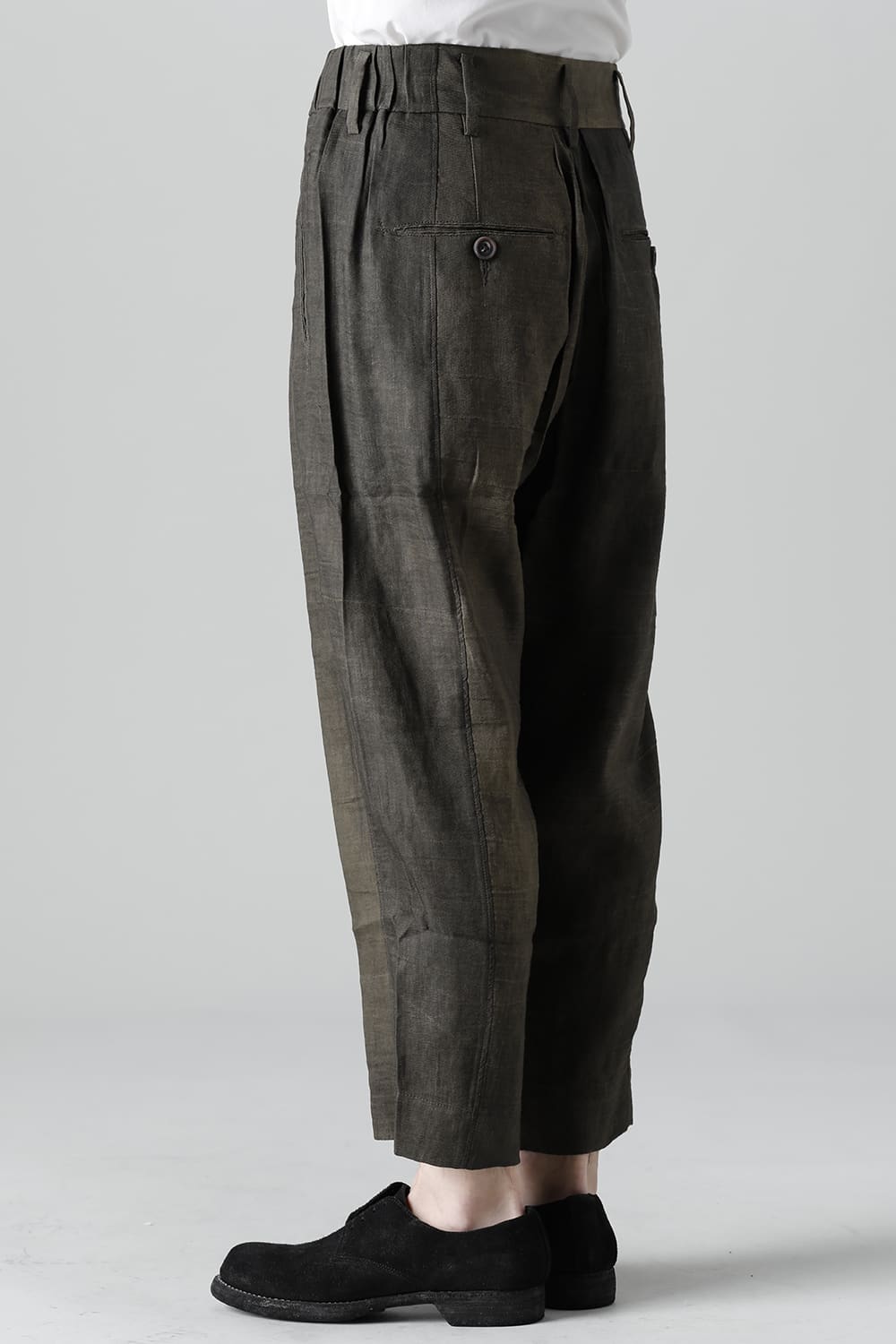 Front Pleated Tapered Trousers