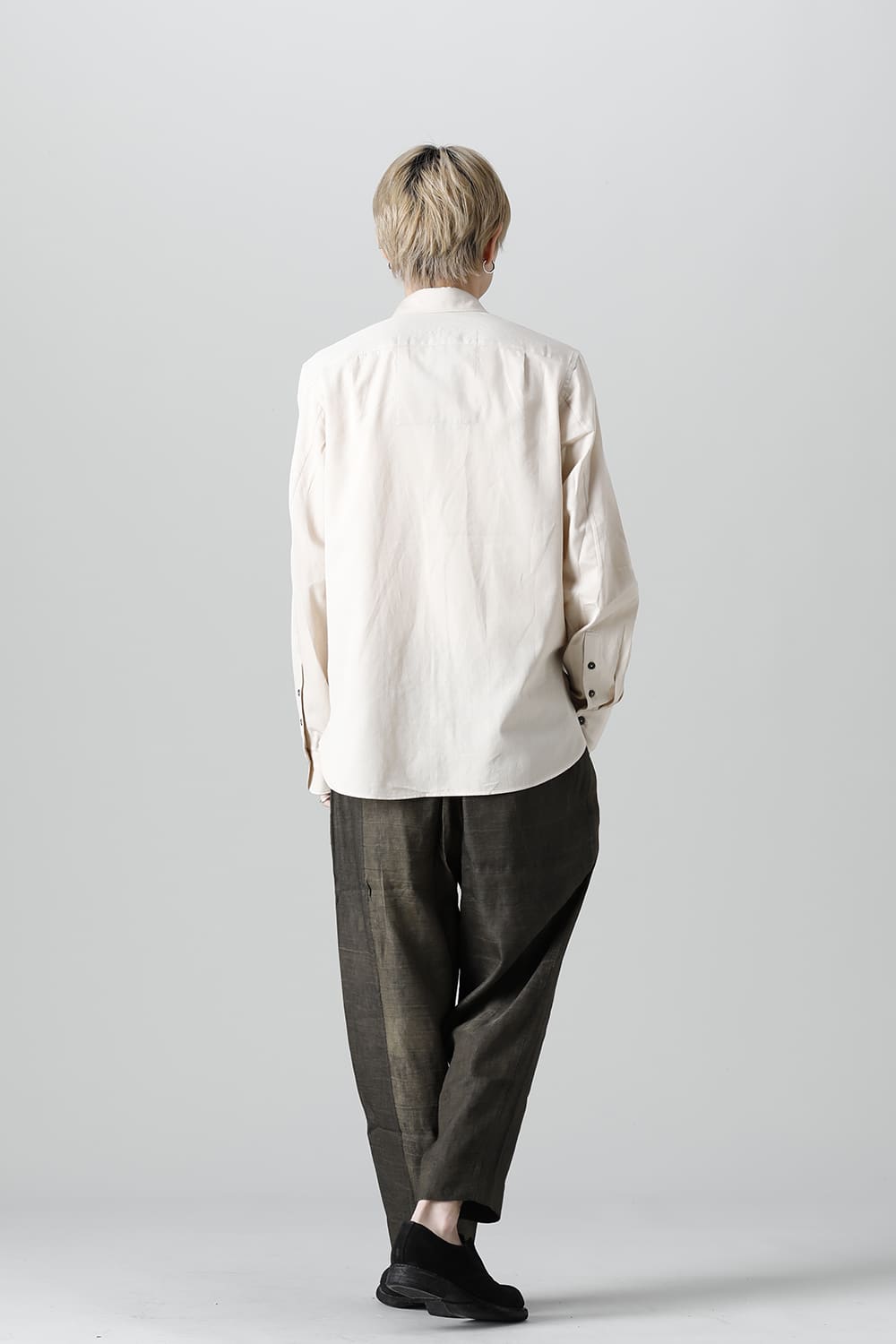 Front Pleated Tapered Trousers