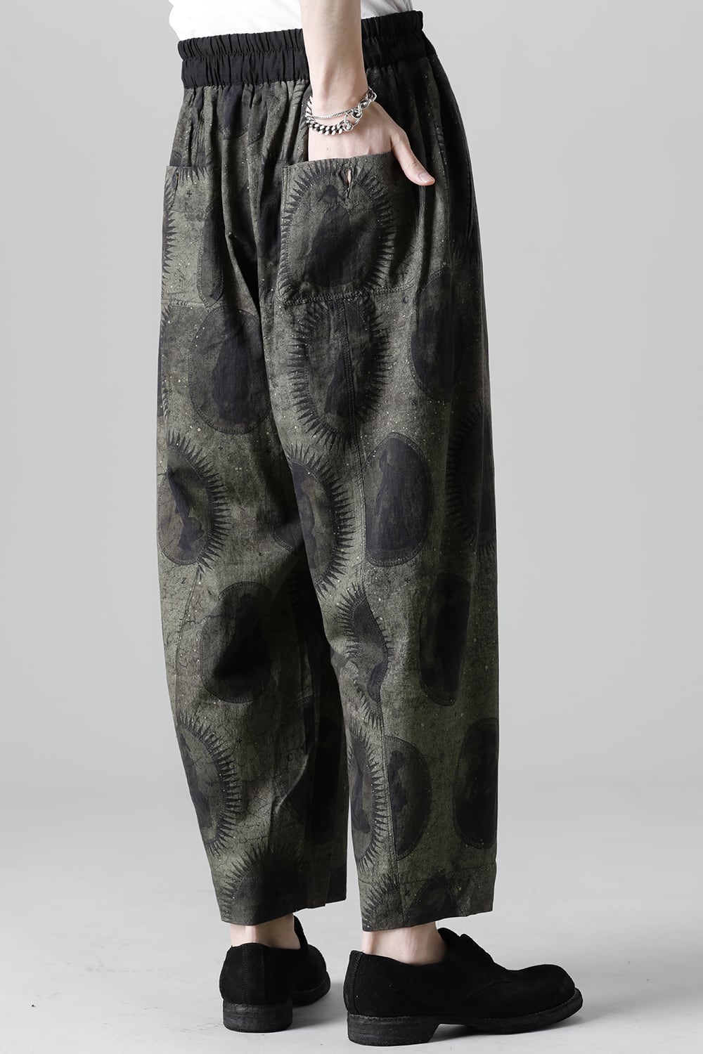 Tapered Cut Drawstring Pants