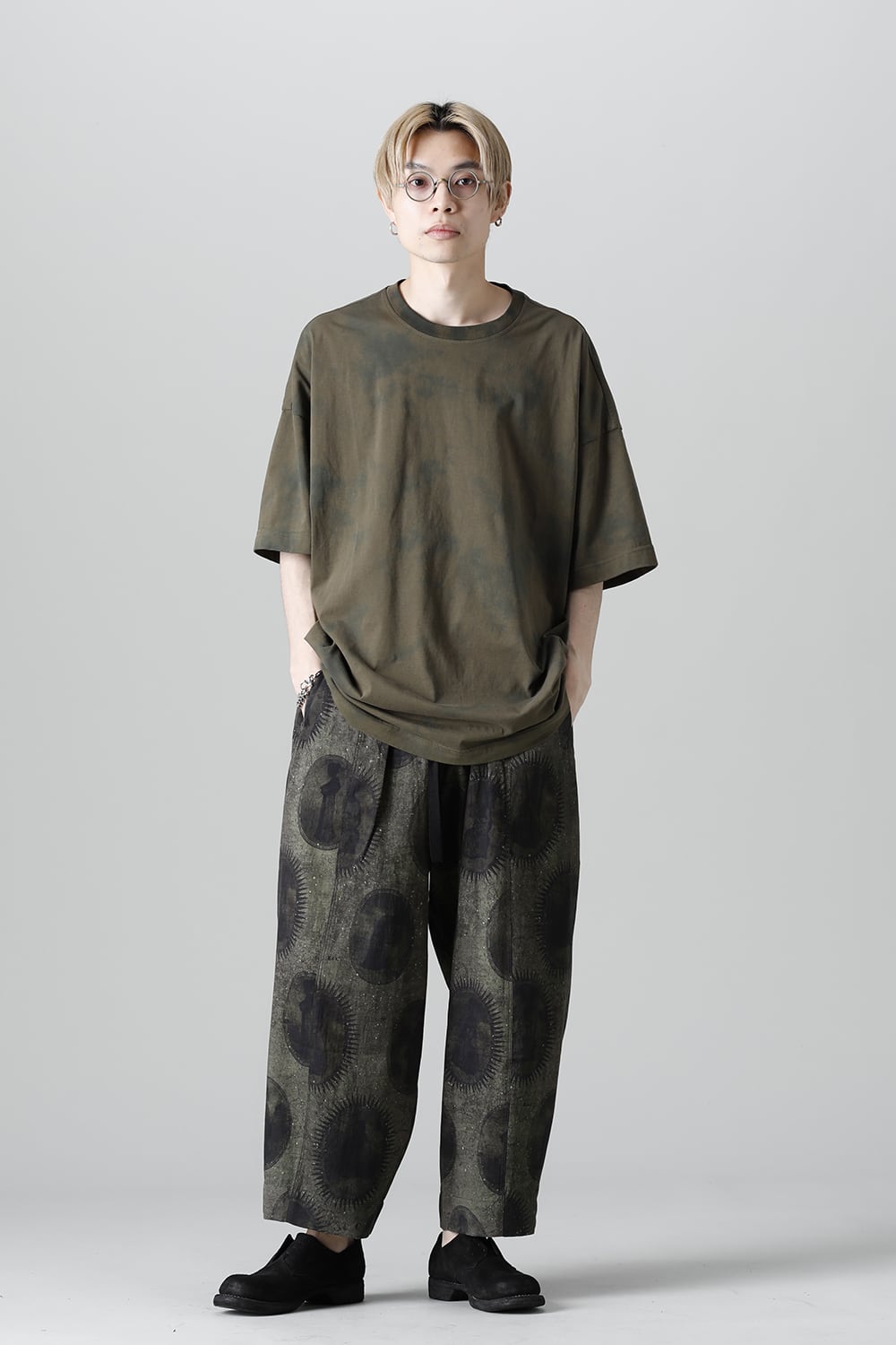 Tapered Cut Drawstring Pants