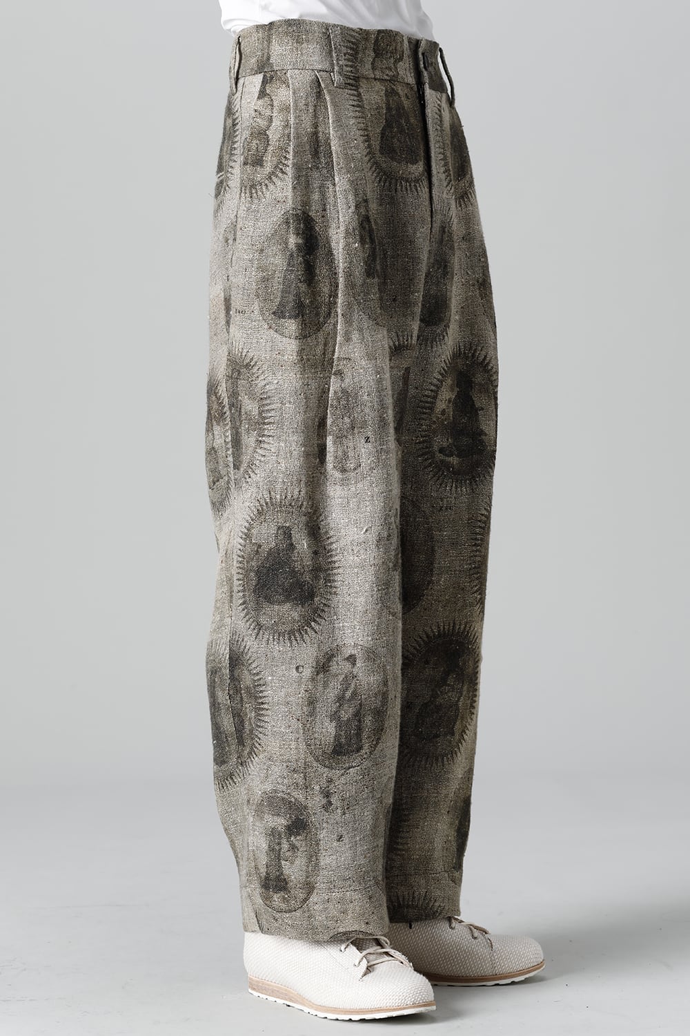 Front Pleated Collage Trousers With Scholar Print